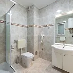 Lanterna Apartment *