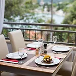 Lanterna Apartment