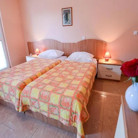 Apartman Lanterna *