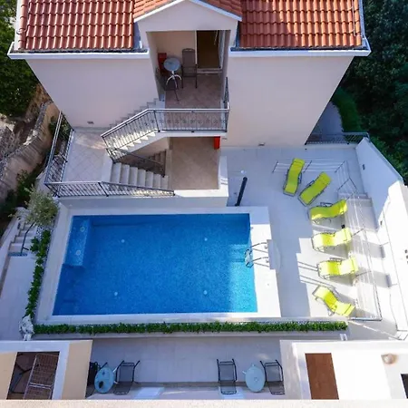 Apartment Lanterna *