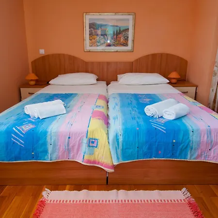 Lanterna Апартаменты Затон