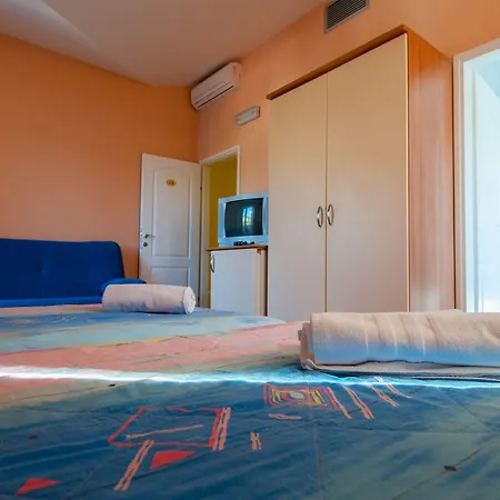 Lanterna * Zaton (Dubrovnik-Neretva)