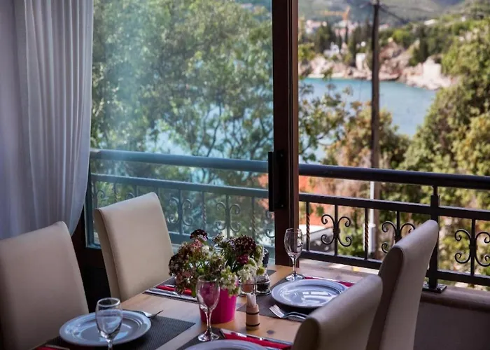 Lanterna * Zaton (Dubrovnik-Neretva)